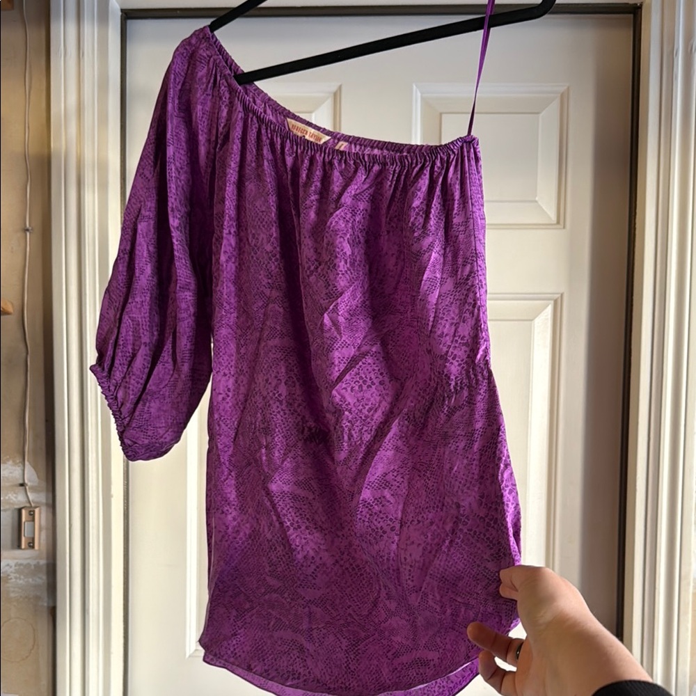 Purple Off-Shoulder python print Women's Top